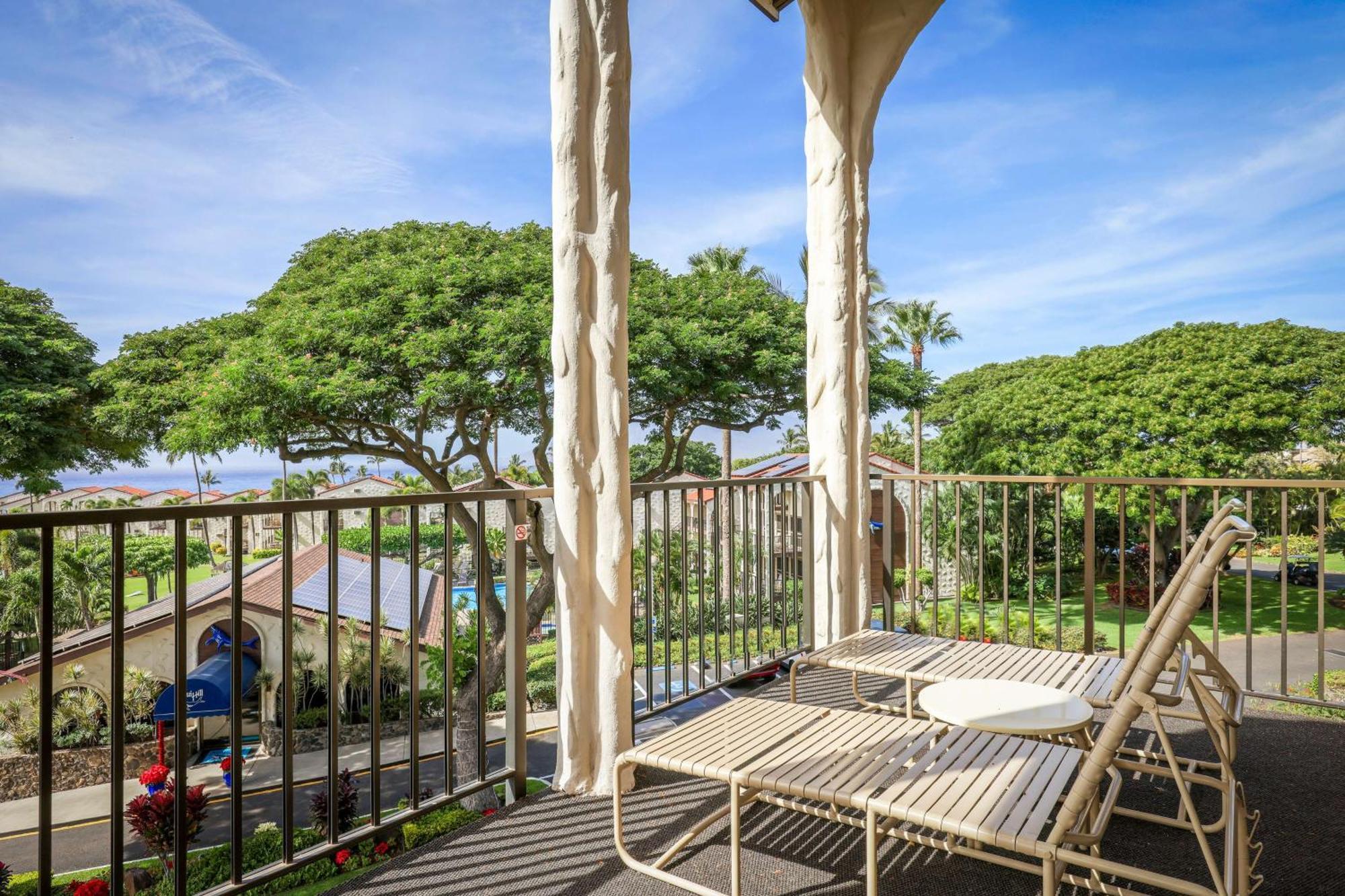 Aston Maui Hill Aparthotel Wailea  Exteriör bild